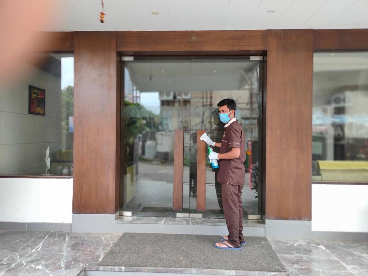 Fabhotel Prime Sky Light Vadodara Exterior foto