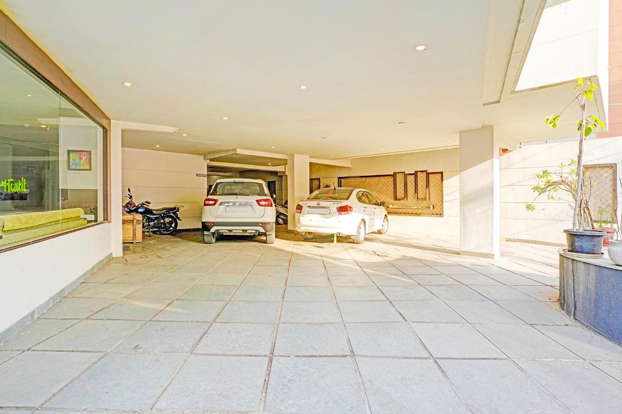 Fabhotel Prime Sky Light Vadodara Exterior foto