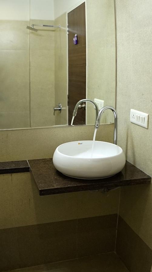 Fabhotel Prime Sky Light Vadodara Exterior foto